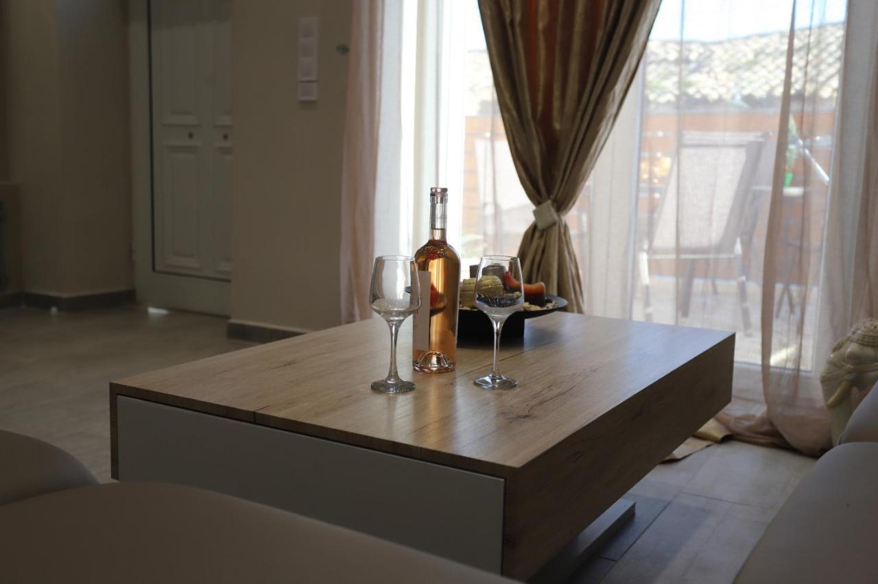 Olive Grove Deluxe Apartment Agnítsini Zewnętrze zdjęcie